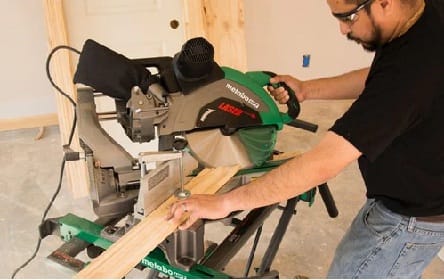 How Do You Use A Mitre Saw