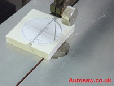 How To Cut A Circle With A Scroll Saw