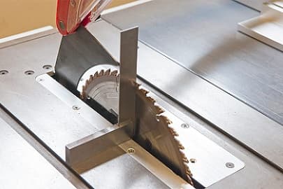 Setting Up The Table Saw